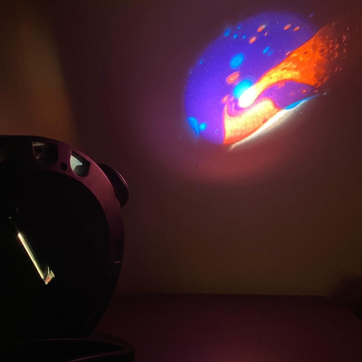 Liquid Light Projector